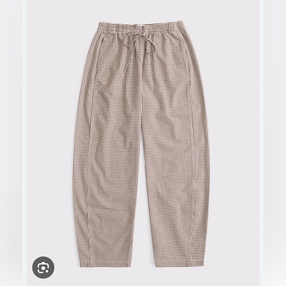 Abercrombie pull on barrel pants